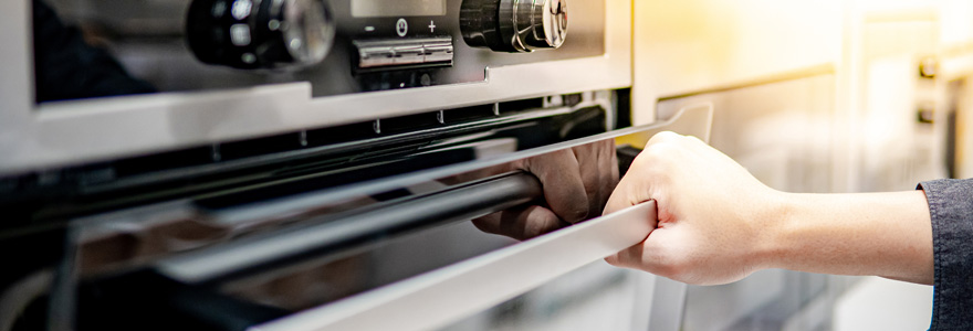 pourquoi-une-cuisiniere-mixte-est-l-option-ideale-pour-votre-cuisine